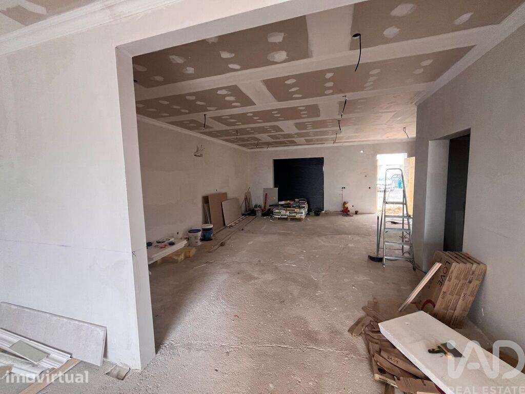 Casa / Villa T3 em Estômbar e Parchal de 297,00 m2 - Grande imagem: 5/23