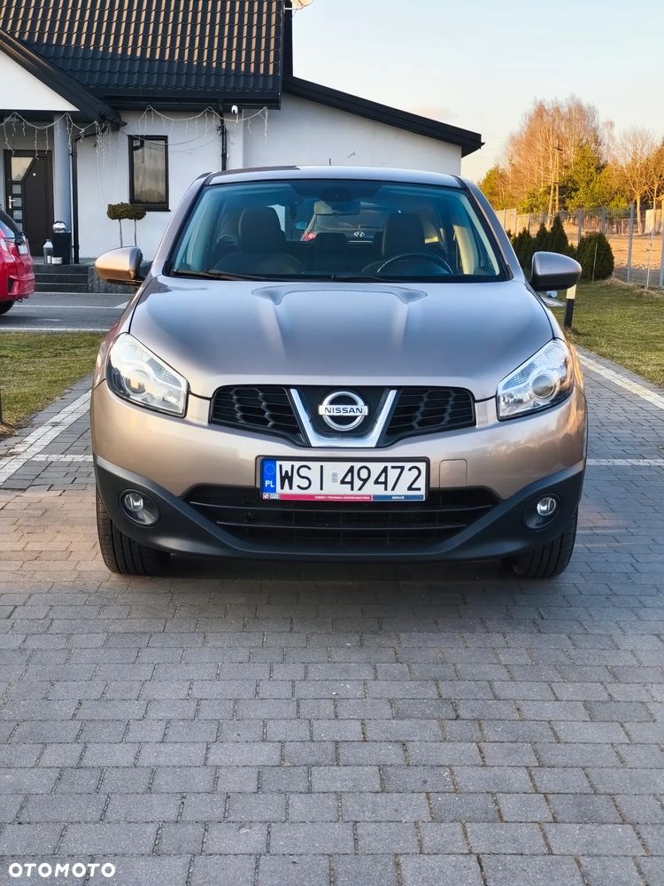 Nissan Qashqai - 2