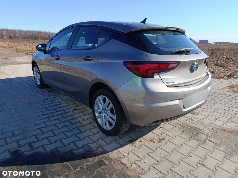 Opel Astra 1.4 T GPF Dynamic S&S - 4