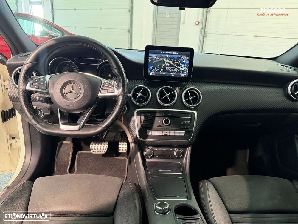 Mercedes-Benz A 180 CDI 7G-DCT AMG Line - 15