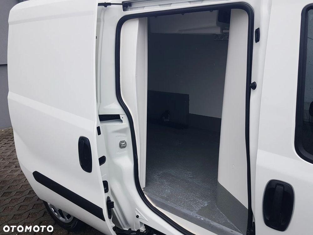 Fiat DOBLO MAXI CHŁODNIA MROŹNIA IZOTERMA GRZANIE AGREGAT ZANOTTI DŁUGI L2H1 KLIMA NAWIGACJA - 18