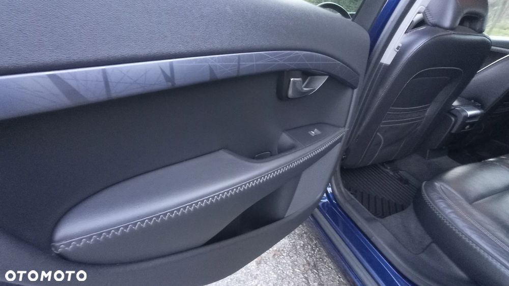 Volvo V70 D4 Ocean Race - 13