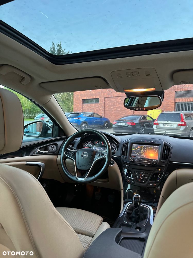 Opel Insignia 2.0 SIDI Turbo 4x4 Sports Tourer ecoFLEX Business Edition - 38