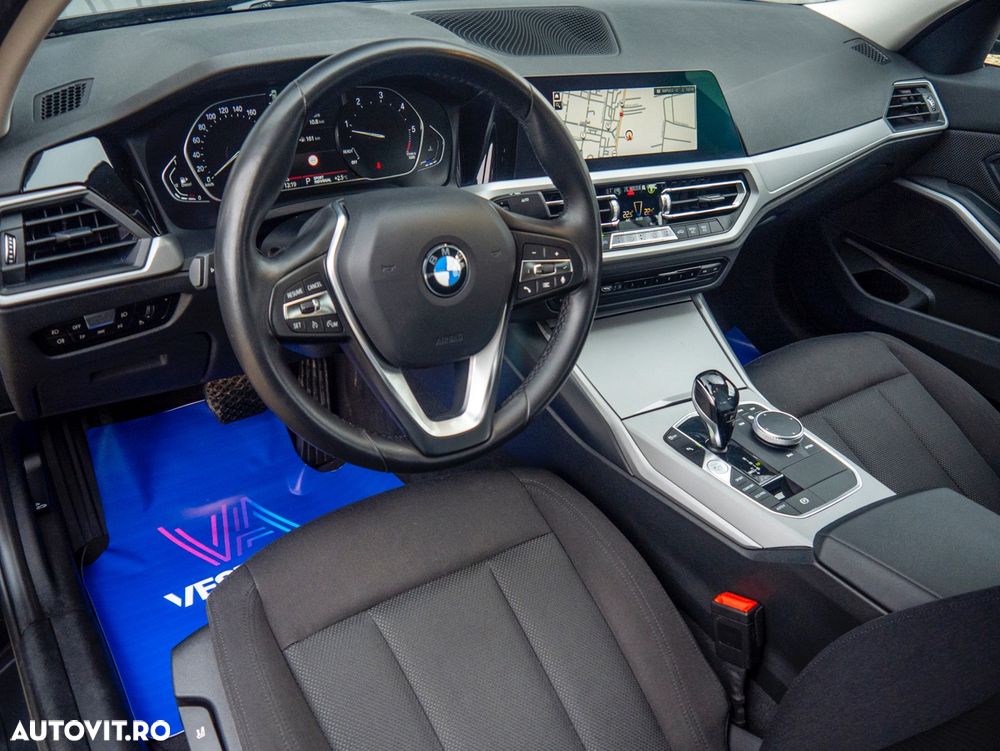 BMW Seria 3 320d xDrive AT Advantage - 37