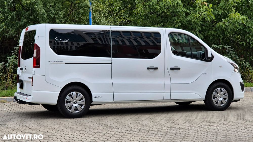 Opel Vivaro - 10