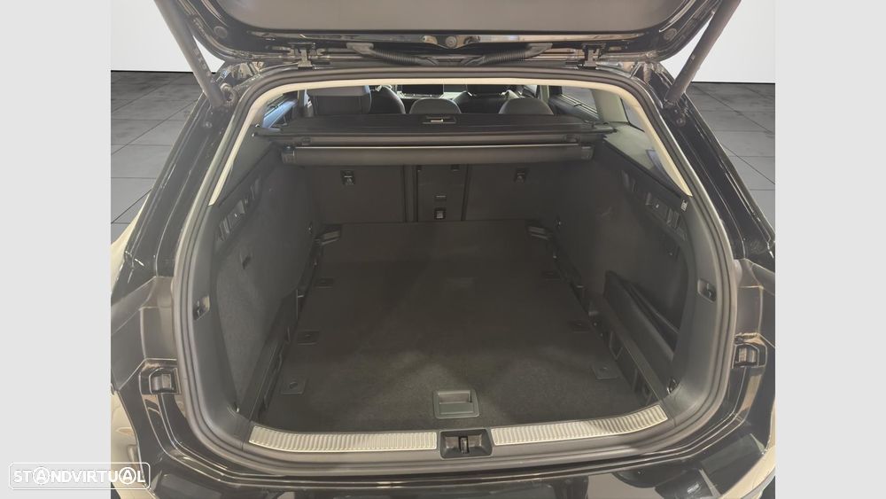 VW Passat Variant 2.0 TDI Business DSG - 8