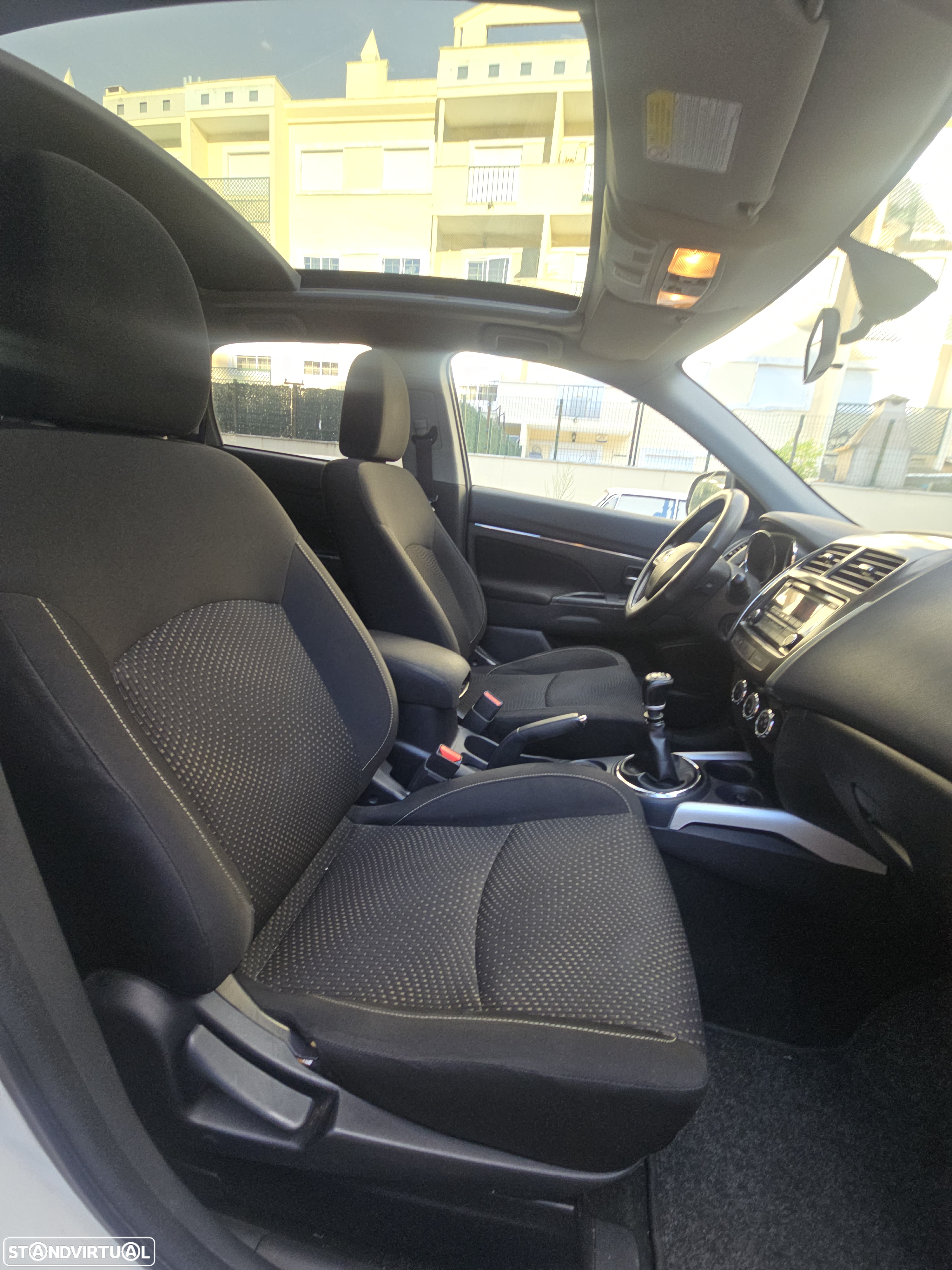 Mitsubishi ASX 1.8 DI-D Intense - 15