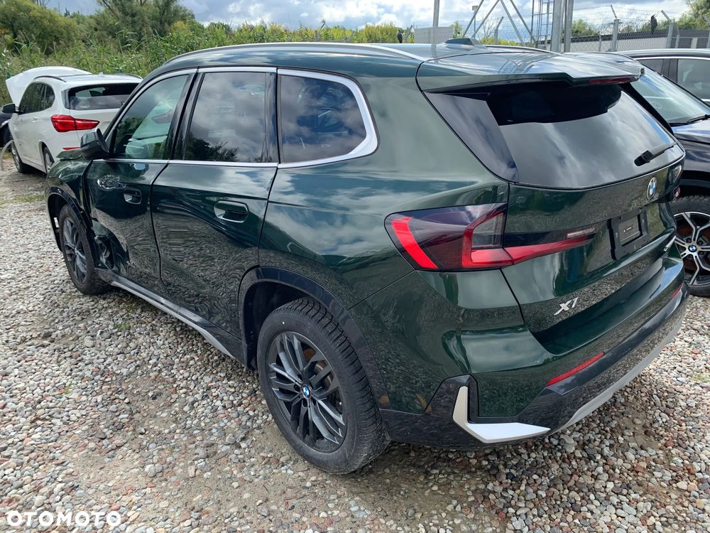 BMW X1 - 11
