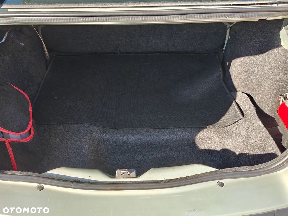 Renault Thalia 1.4 Alize - 16