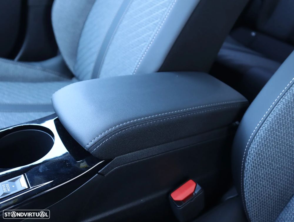 Peugeot 2008 1.2 PureTech Allure - 29