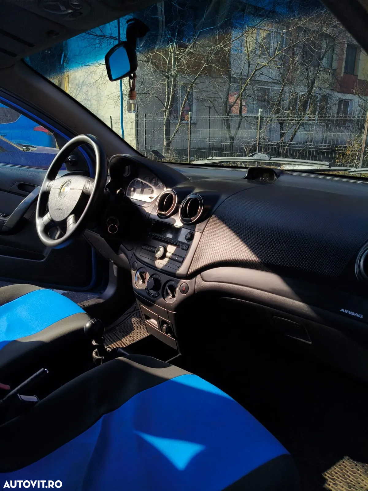 Chevrolet Aveo - 9