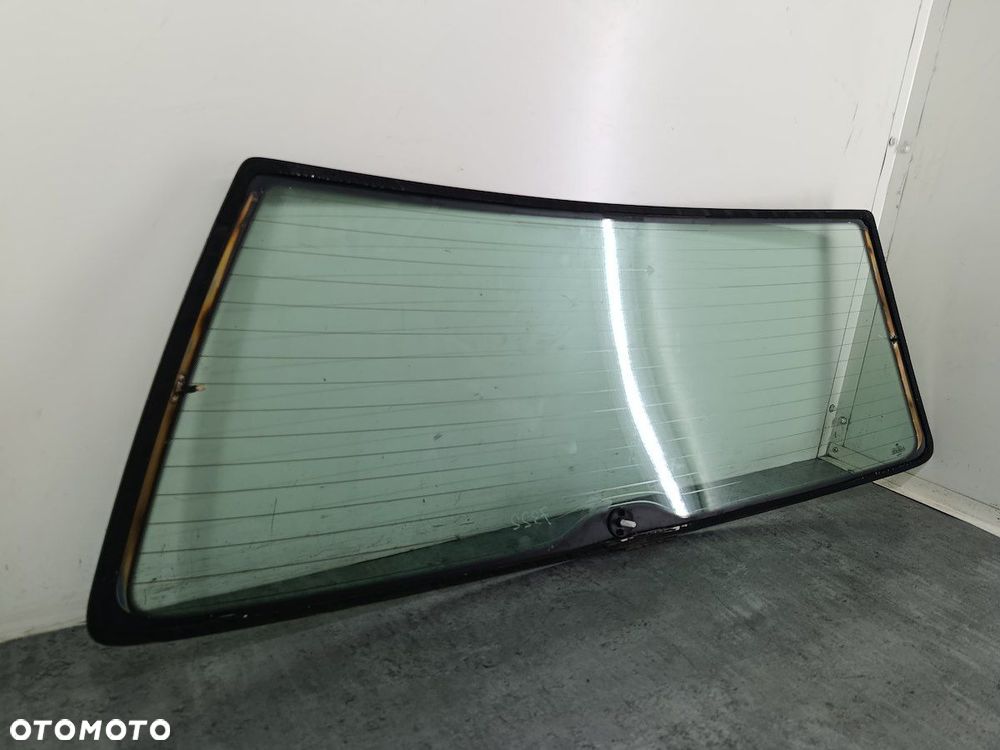 SZYBA KLAPY BAGAZNIKA VW PASSAT B5 FL KOMBI - 6