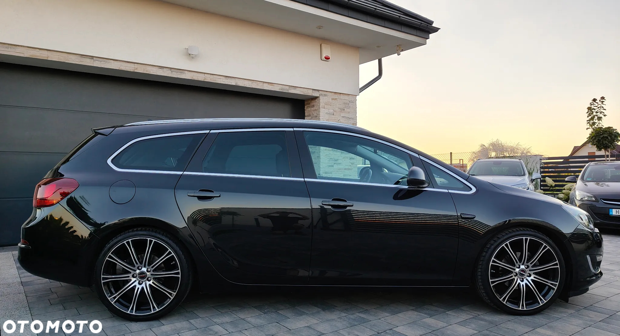 Opel Astra 1.4 Turbo Exklusiv - 8