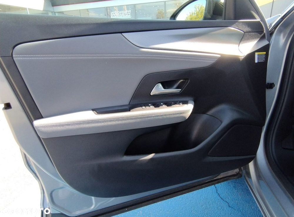 Opel Mokka 1.2 T Edition S&S - 8