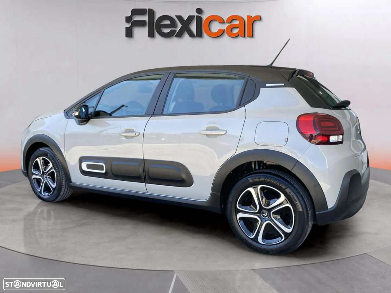Citroën C3 1.2 PureTech Plus - 8