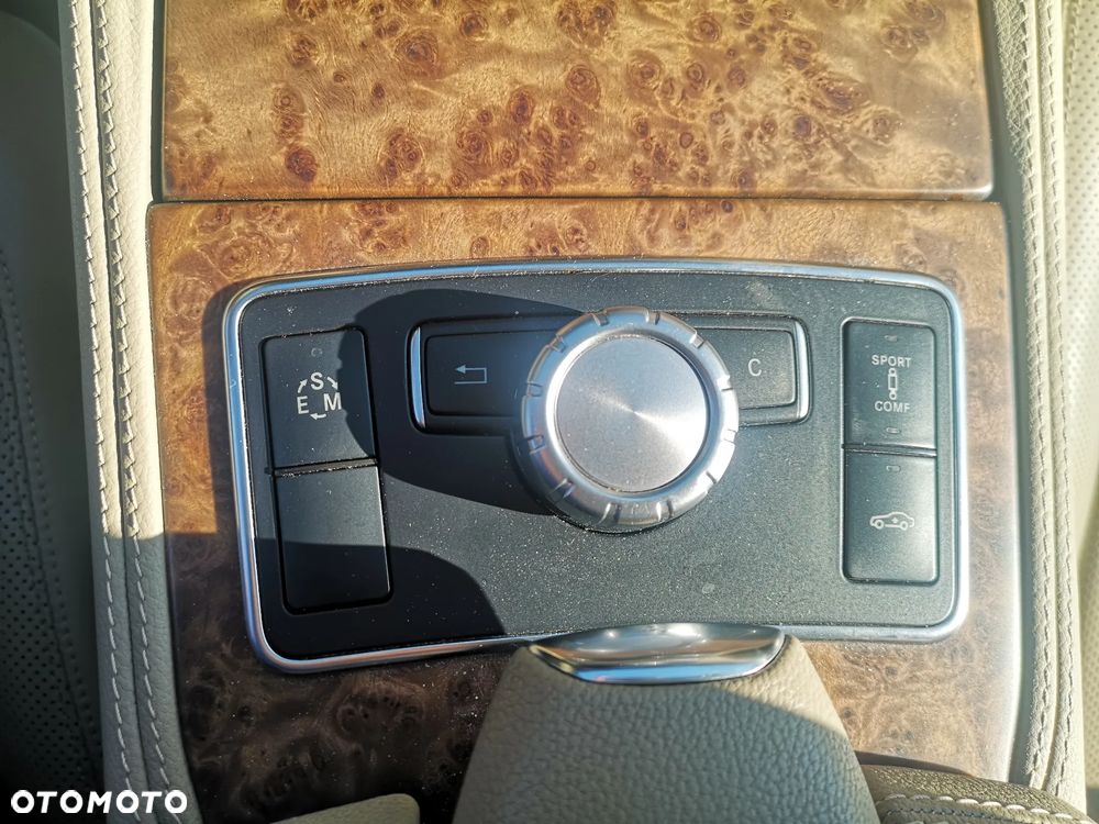 Mercedes-Benz CLS 500 BlueEFFICIENCY - 12