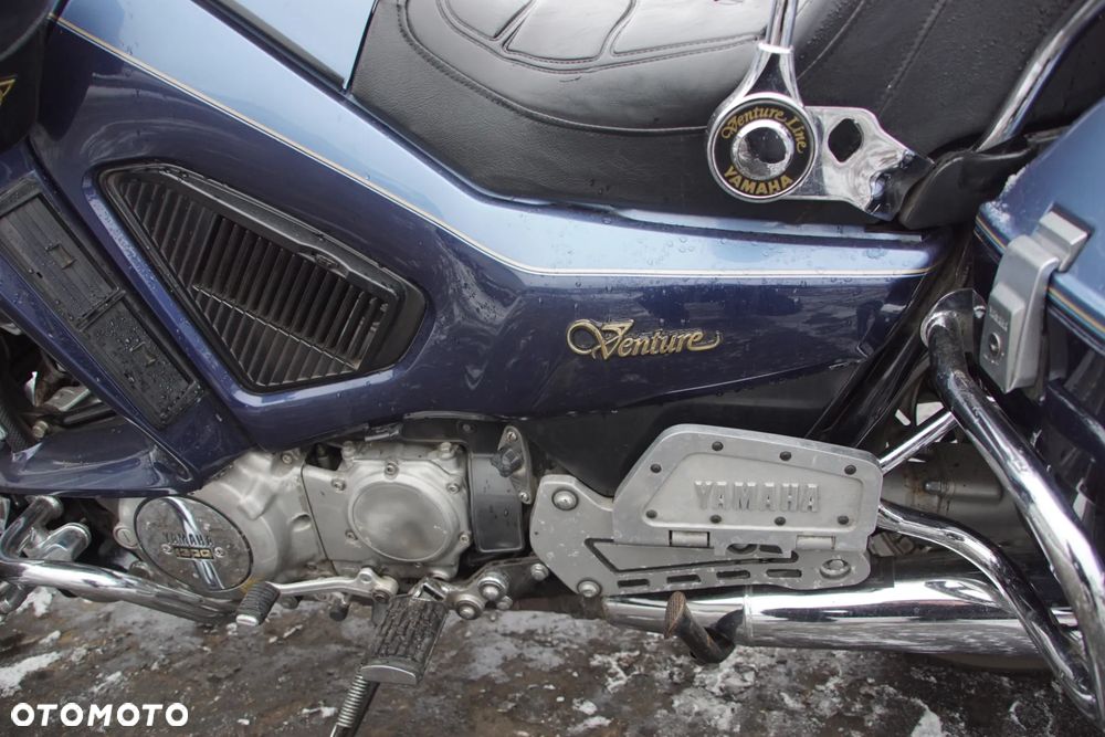Motocykl na części - Yamaha XVZ 1300 Royal Star Venture 1294 cm3 1991R Silnik Skrzynia Szyba Lusterko Owiewka Kufer Siedzenie Laga Lampa Błotnik Manetka Antena - 17