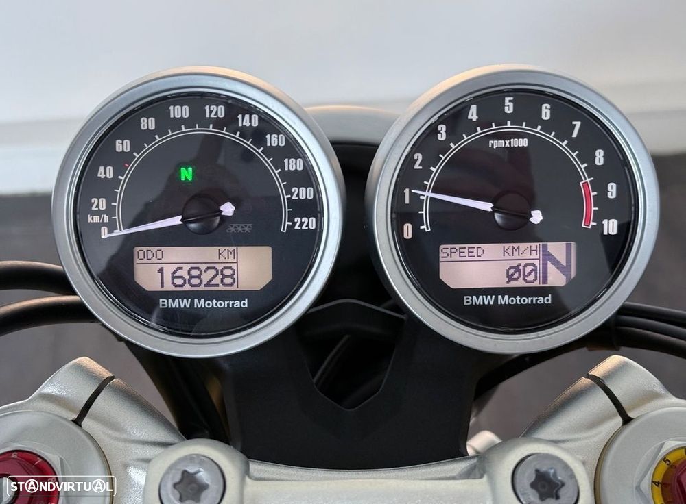 BMW R nineT - 15
