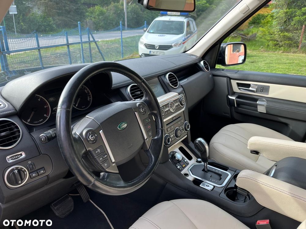 Land Rover Discovery 3.0D V6 HSE - 7