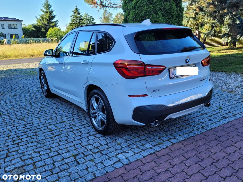 BMW X1 xDrive20i M Sport - 1