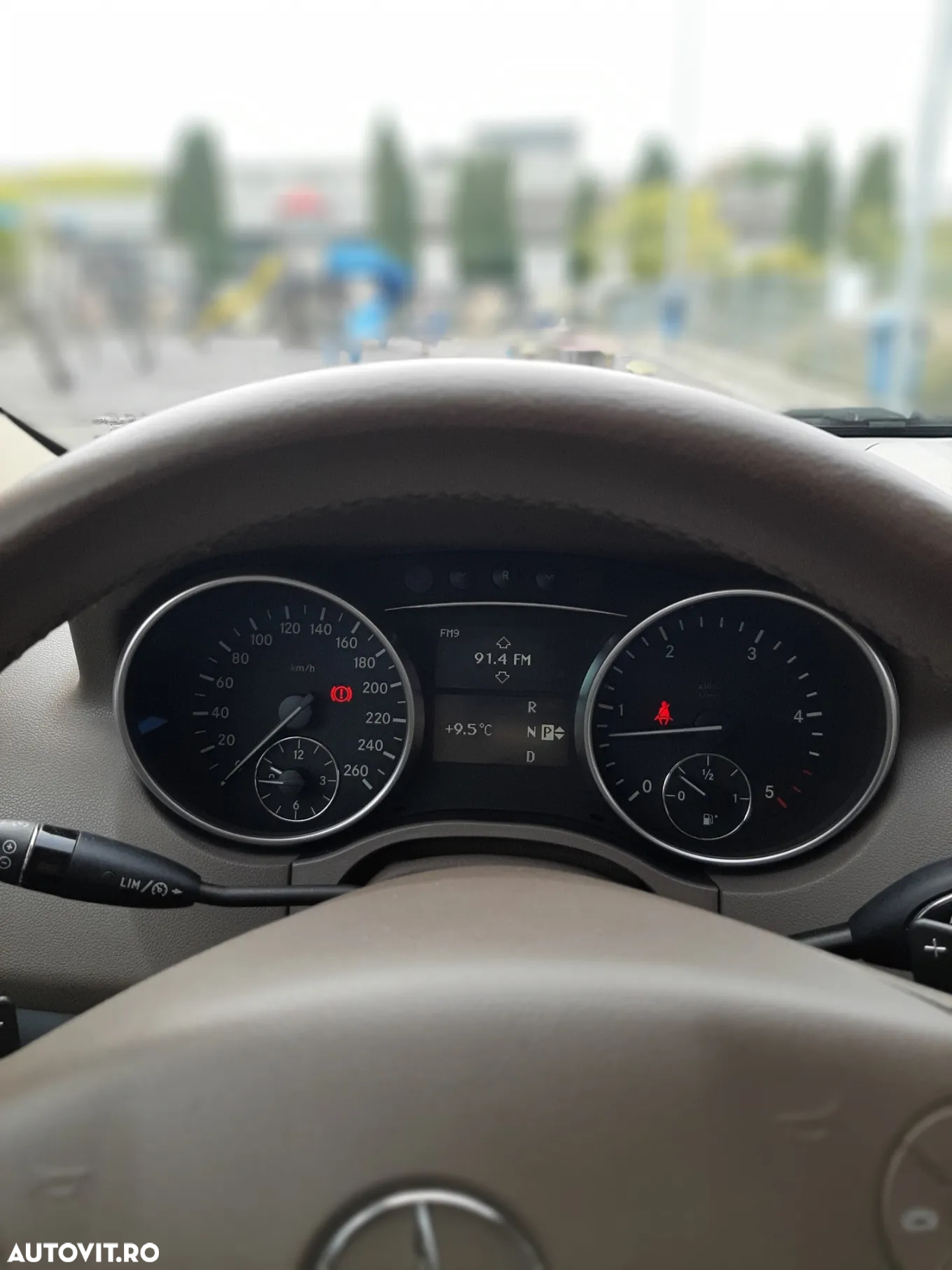 Mercedes-Benz ML - 13