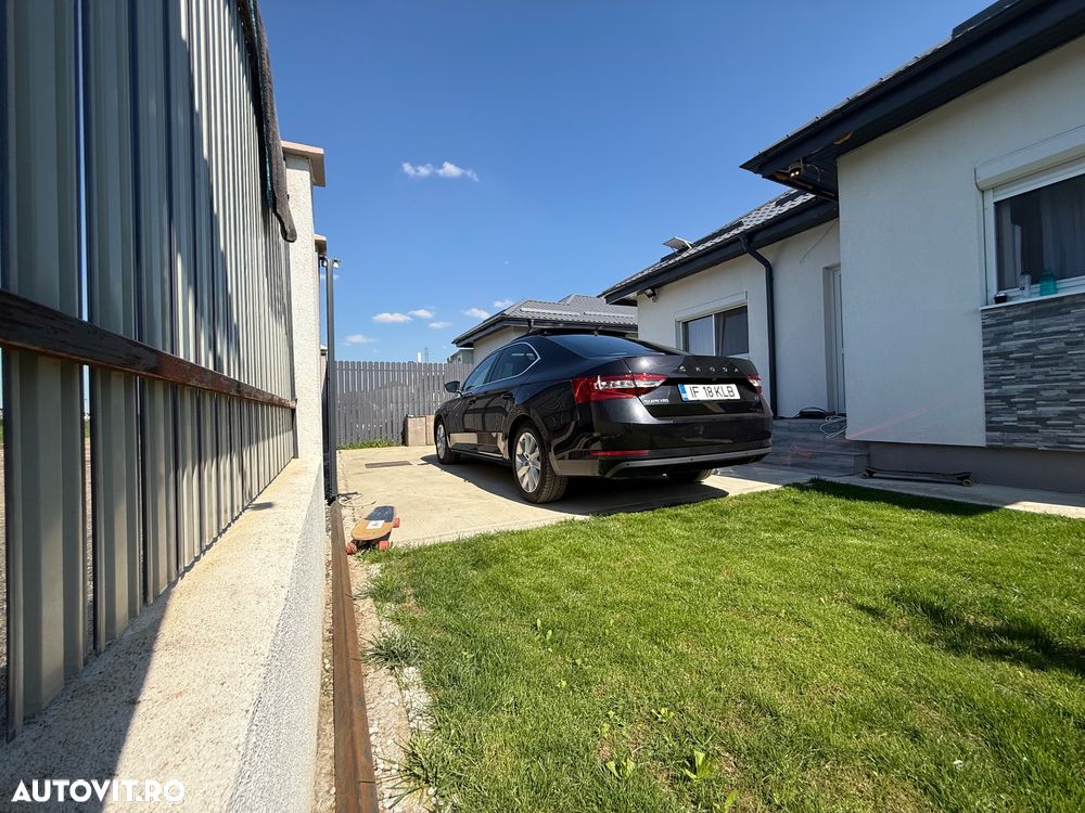 Skoda Superb - 33
