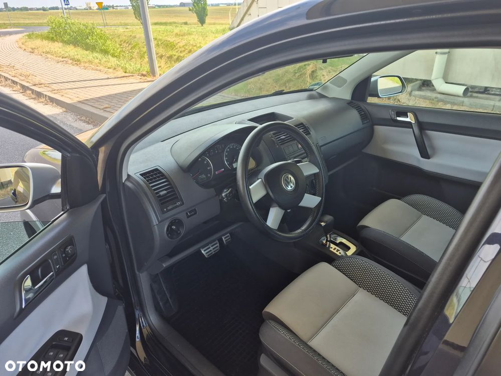 Volkswagen Polo Cross - 8
