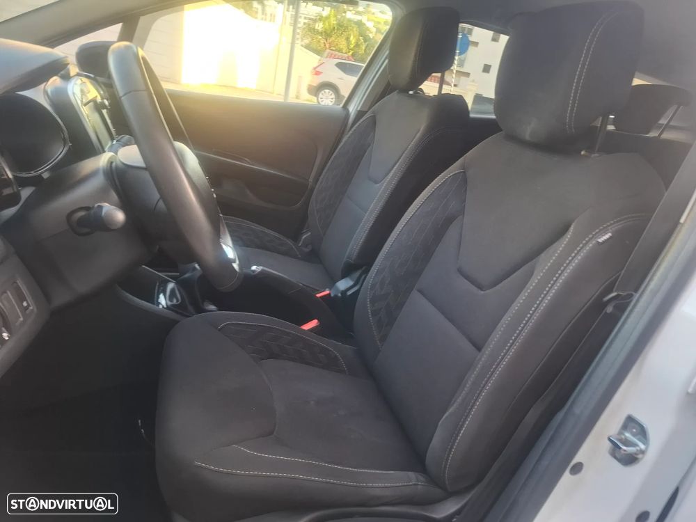 Renault Clio Sport Tourer 0.9 TCe Limited - 32