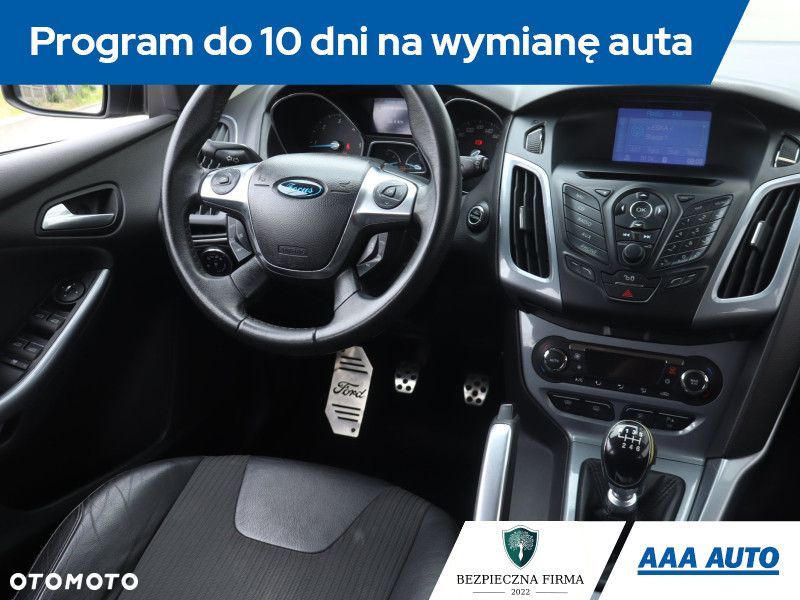 Ford Focus SW - 9