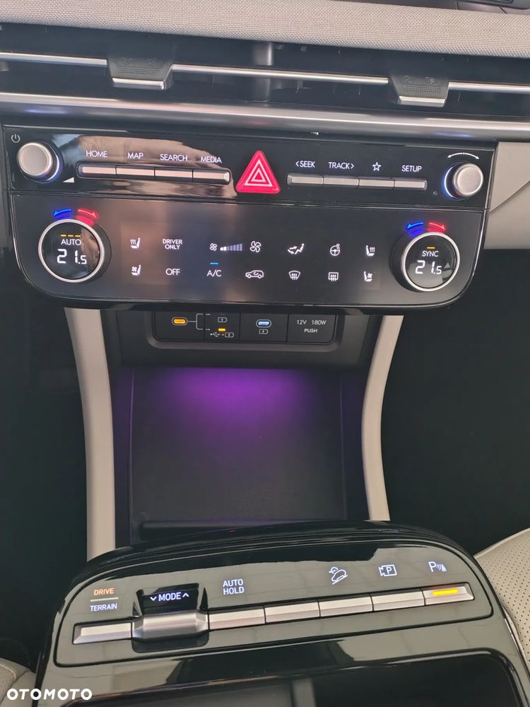 Hyundai Tucson 1.6 T-GDi HEV Platinum 4WD - 25