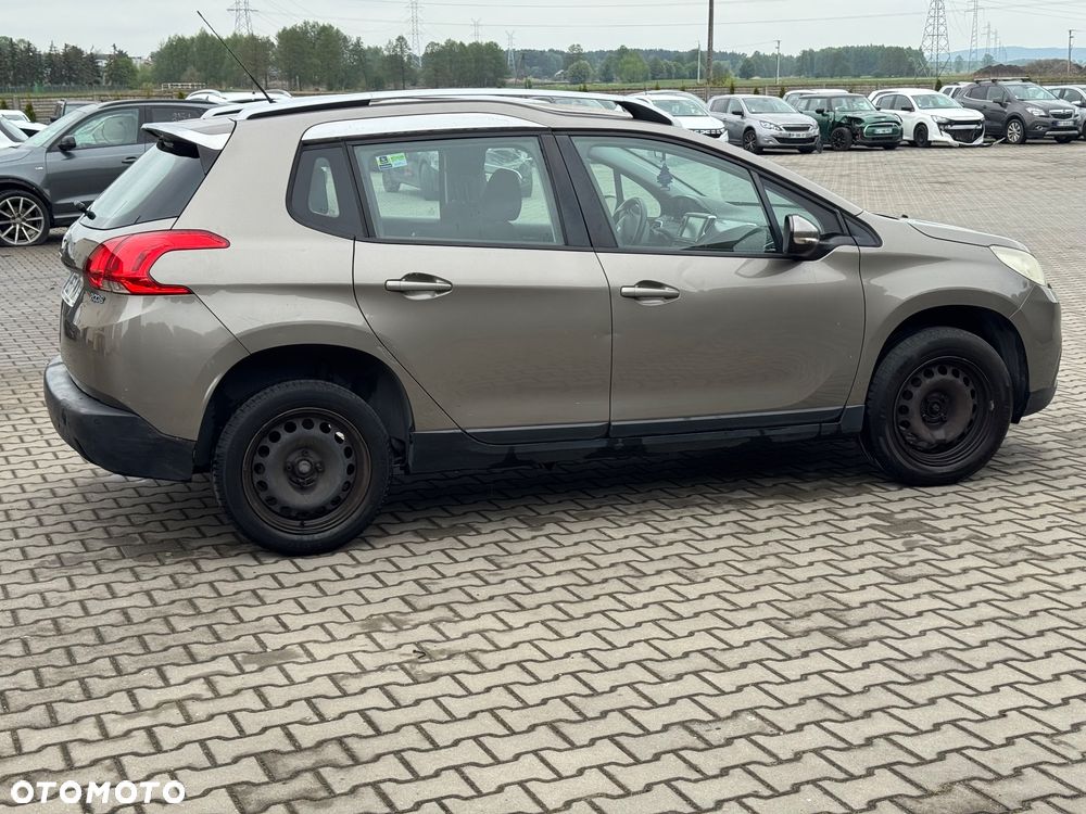Peugeot 2008 PureTech 82 Style - 13