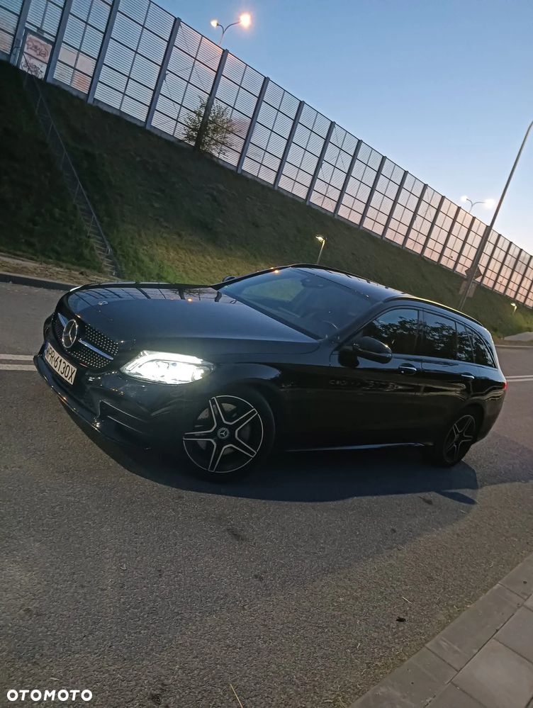 Mercedes-Benz Klasa C 300 de 9G-TRONIC Night Edition - 31