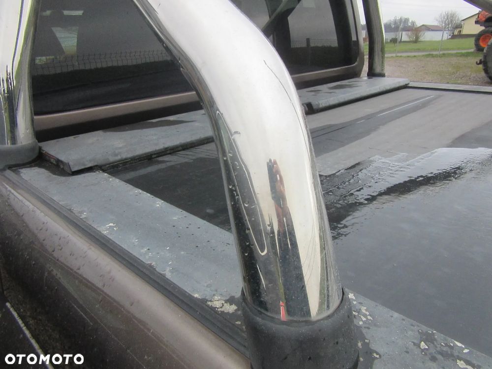 Volkswagen AMAROK  Zabudowa paki Roll N Lock Orurowanie PROGI - 7