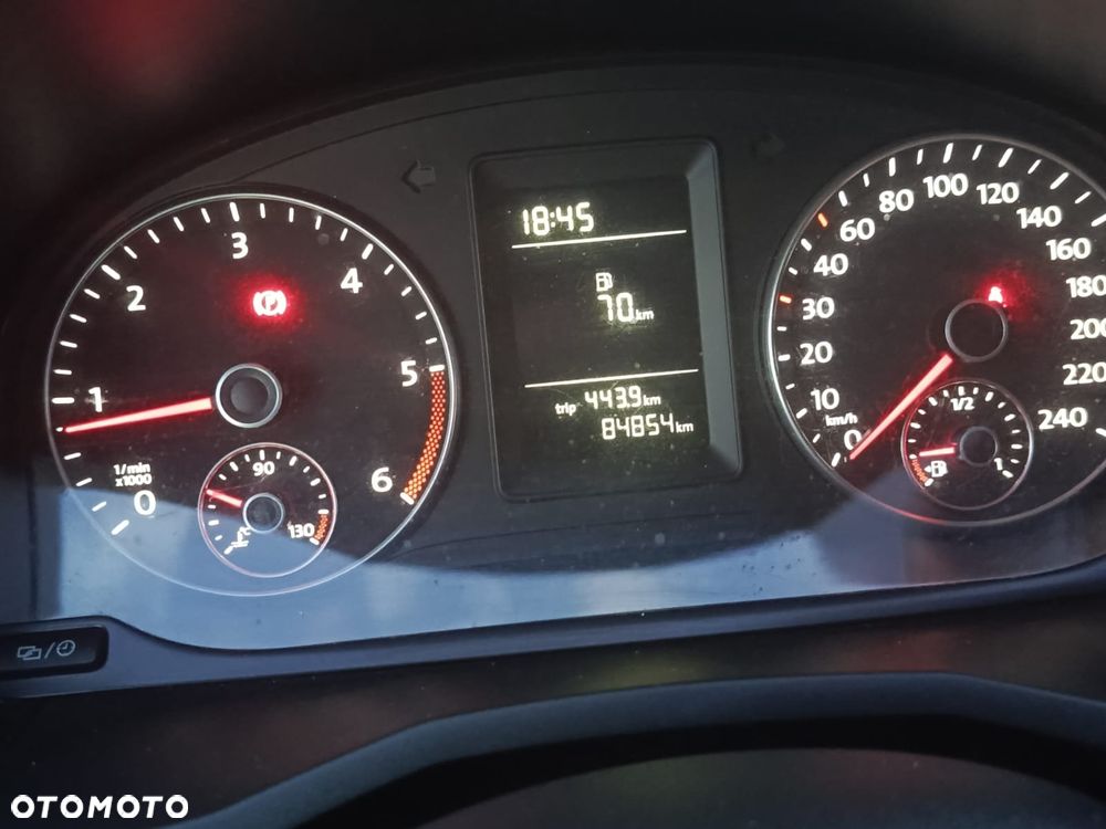 Volkswagen Caddy - 9