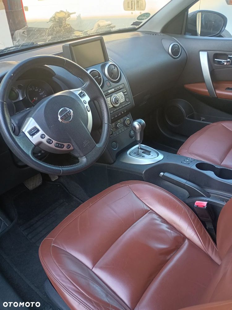 Nissan Qashqai 2.0 CVT lounge - 5