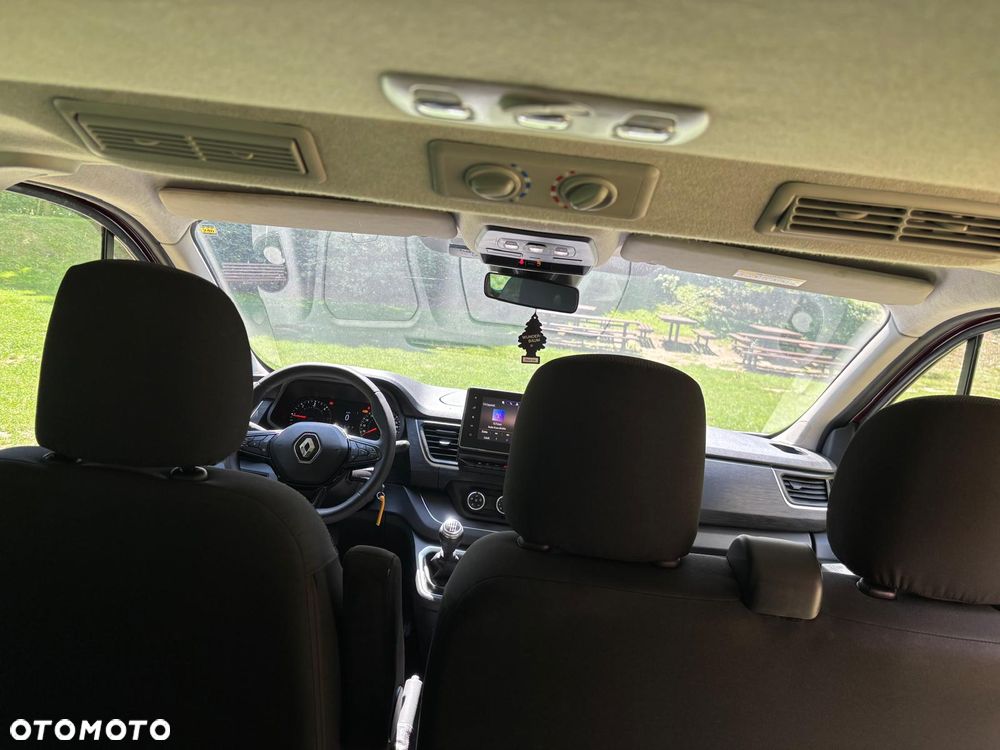 Renault Trafic - 19