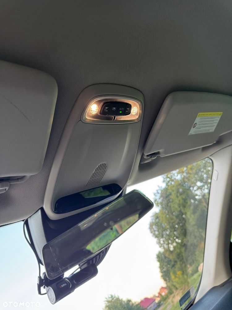Volvo V40 D3 Base - 10