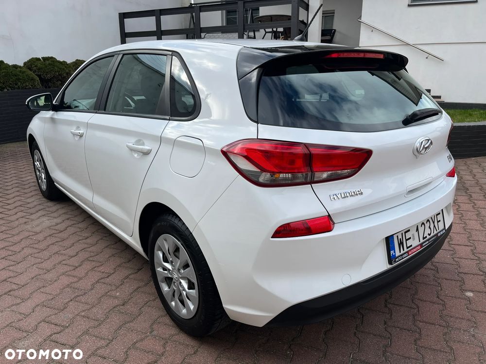 Hyundai i30 1.4 Classic + - 6