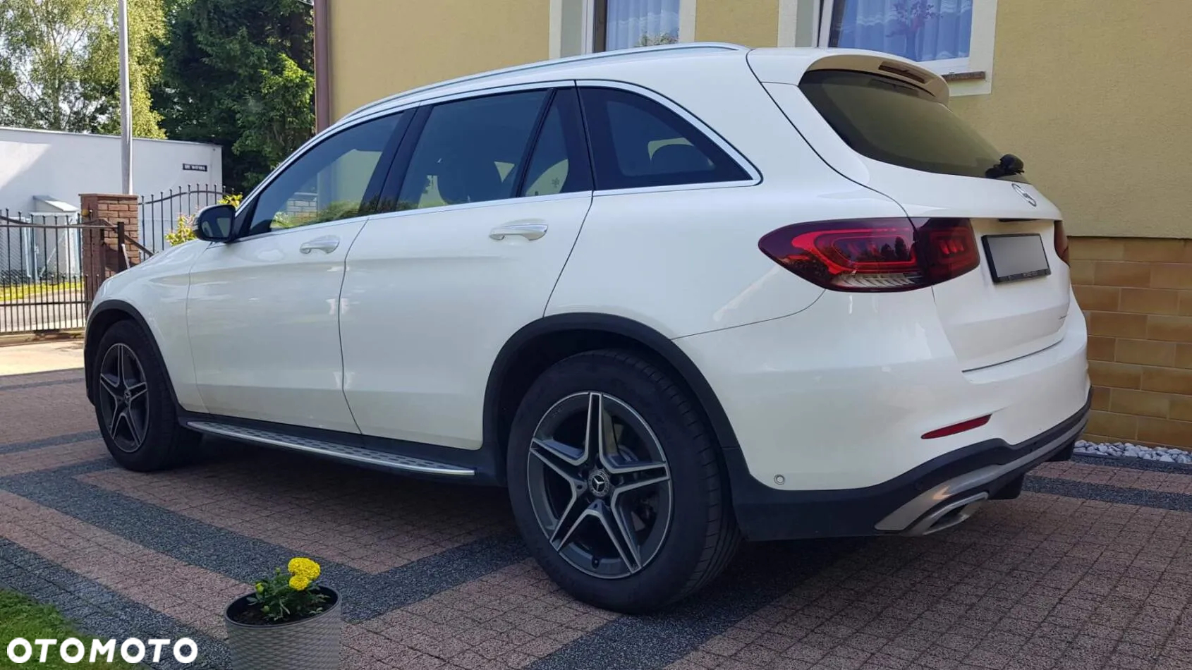 Mercedes-Benz GLC 220 d 4Matic 9G-TRONIC AMG Line Plus - 7