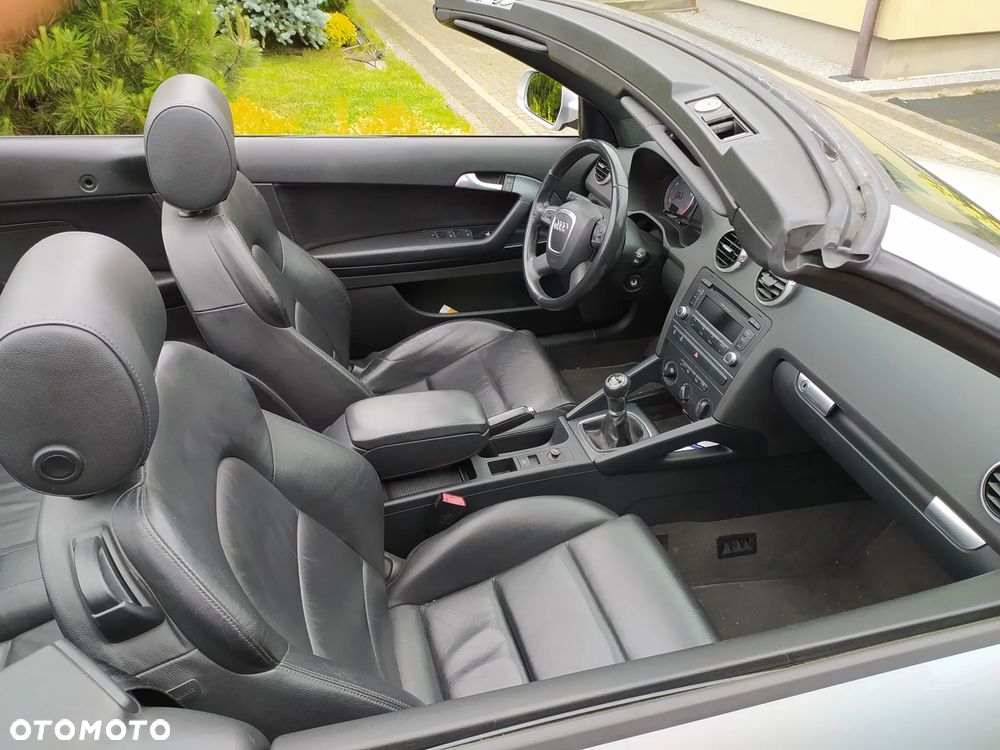 Audi A3 Cabrio 1.2 TFSI S line Sportpaket - 32