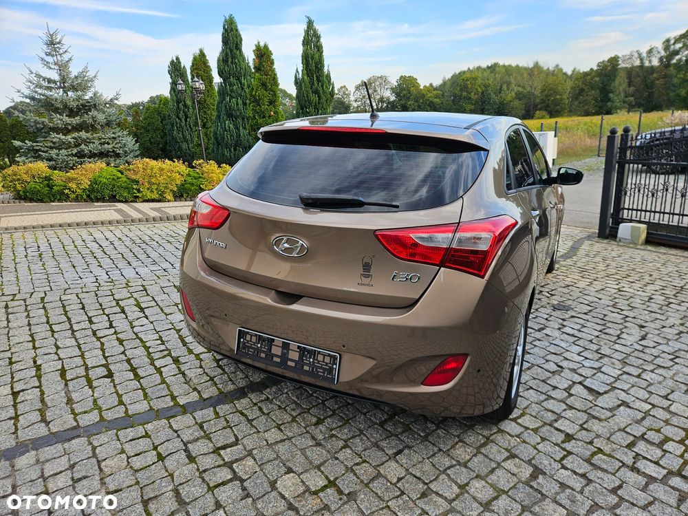 Hyundai i30 - 27