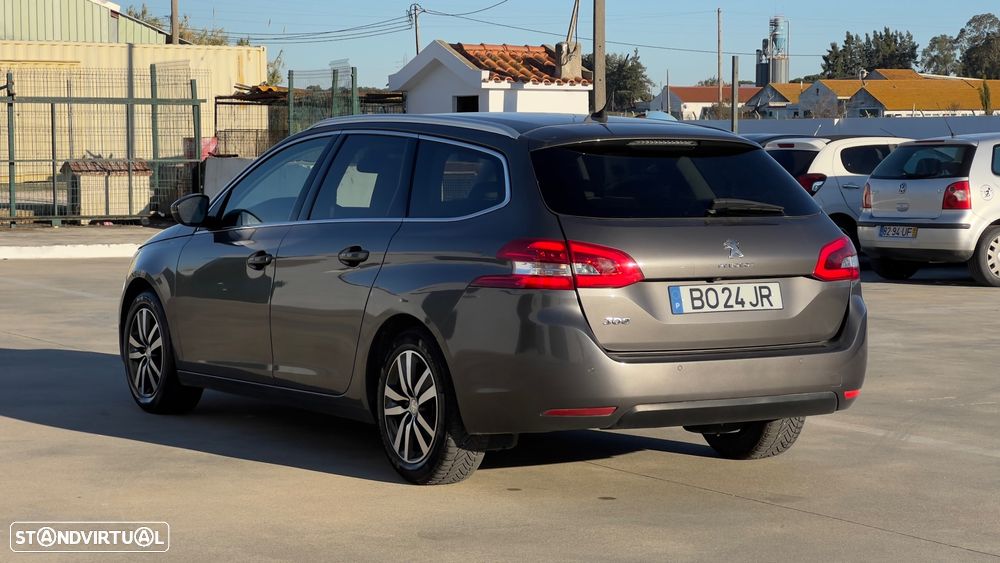 Peugeot 308 SW - 5