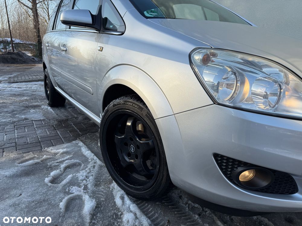 Opel Zafira 1.6 16V Comfort - 13