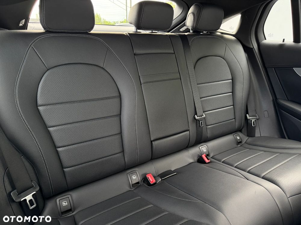 Mercedes-Benz GLC 200 4-Matic - 27