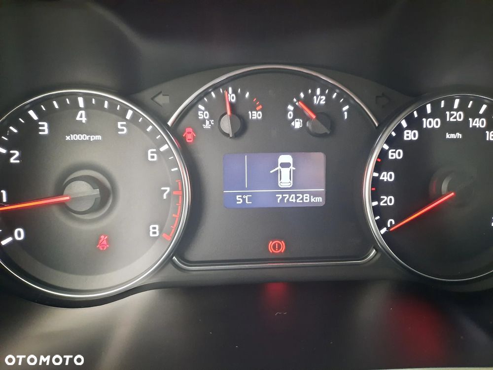 Kia Carens 1.6 GDI L 7os - 33