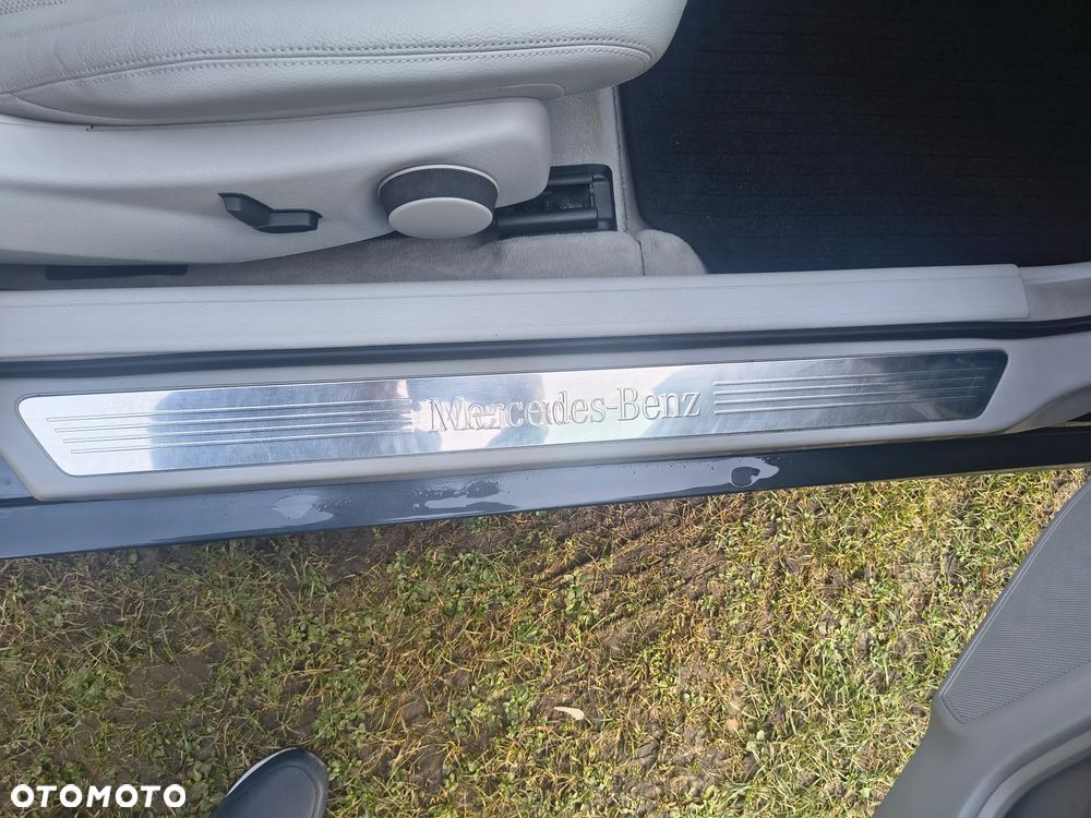Mercedes-Benz Klasa E 250 CGI BlueEFFICIENCY Automatik Avantgarde - 14