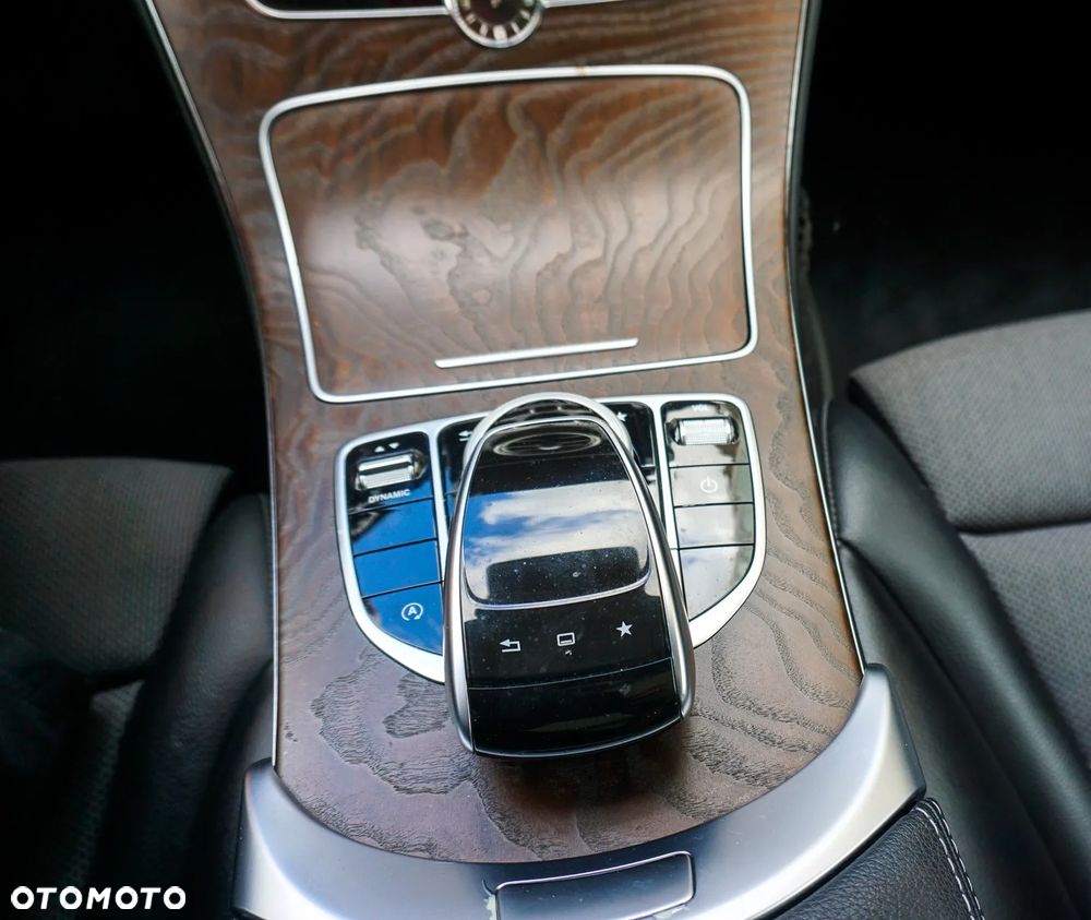 Mercedes-Benz Klasa C 200 7G-TRONIC Avantgarde - 30