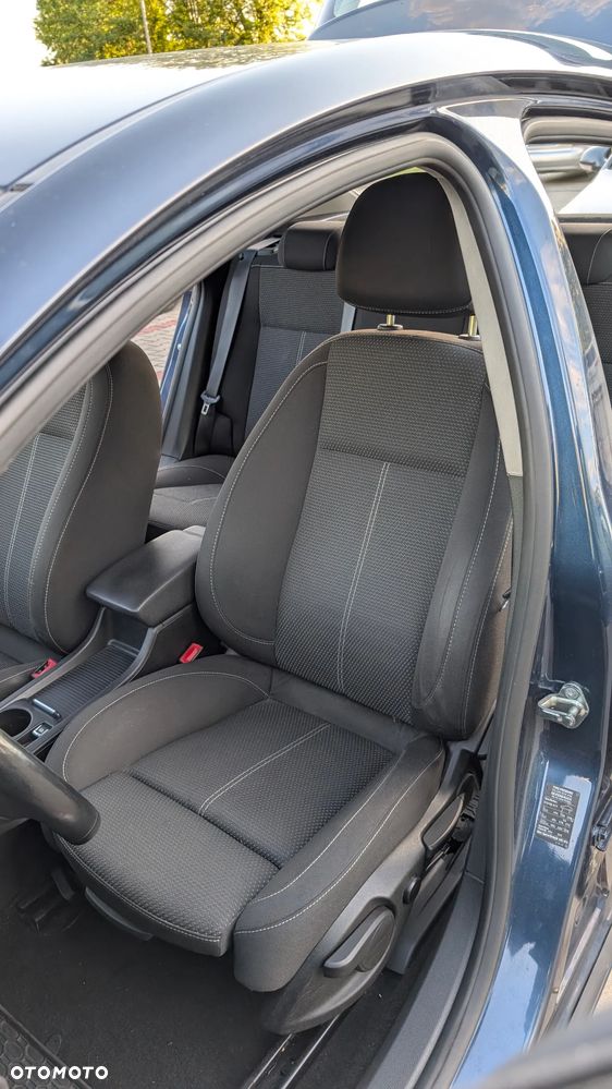 Opel Astra 1.4 T Cosmo - 19