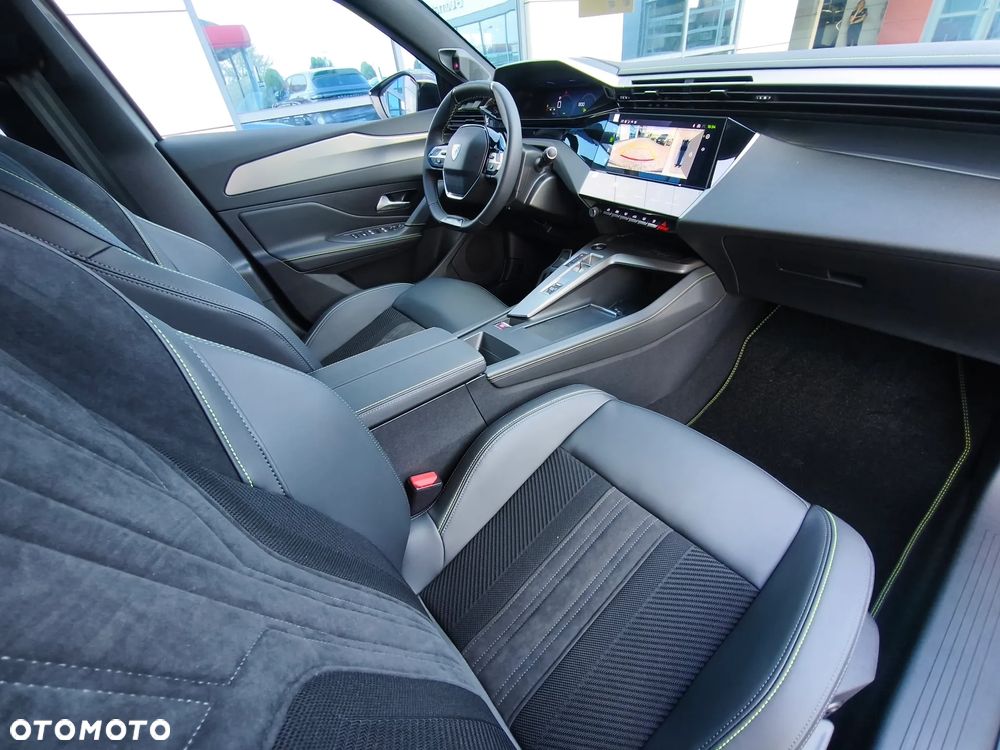 Peugeot 308 1.5 BlueHDi GT Exclusive S&S EAT8 - 20