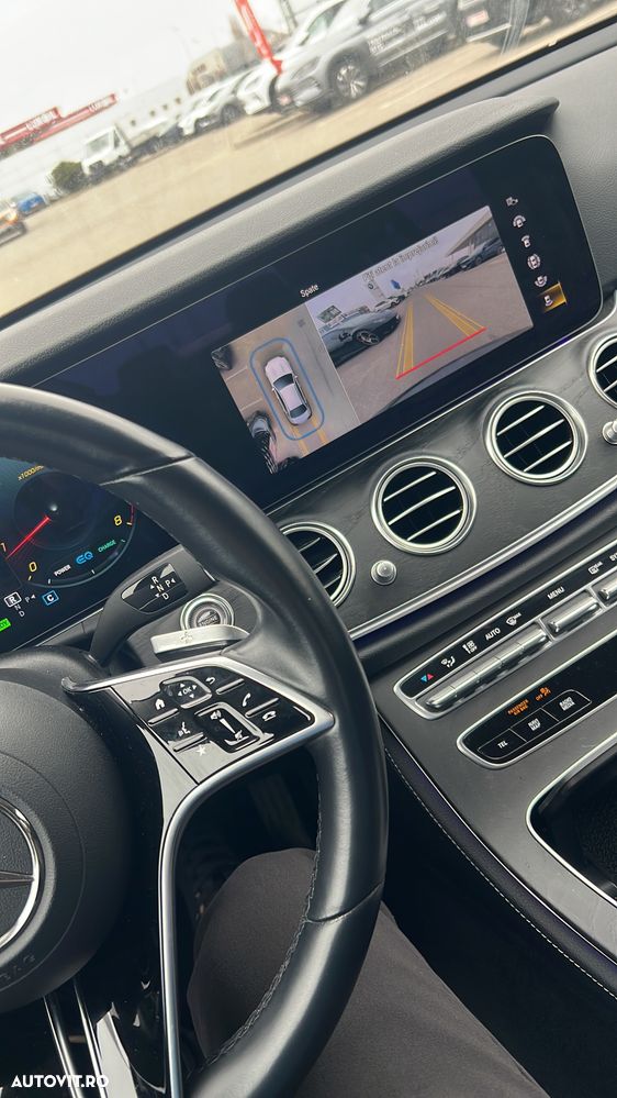 Mercedes-Benz E 200 9G-TRONIC Exclusive - 7